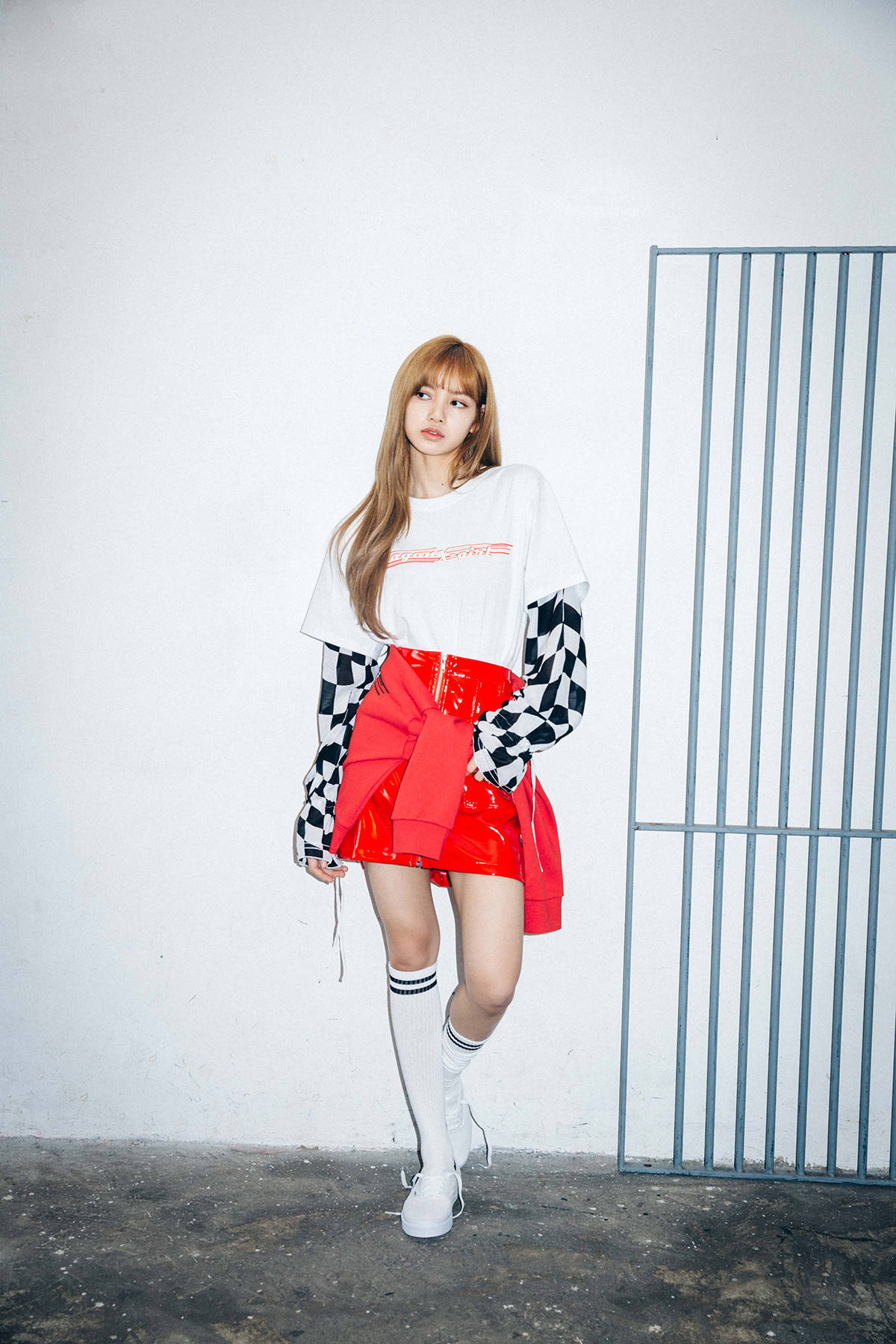 blackpink分享180921lisa品牌代言图暴风更新魅力与美貌相得益彰